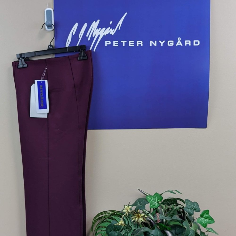 NYGARD SLIMS - Luxe E4 Slim Straight Pant (3L1SV1A4) - Sangria